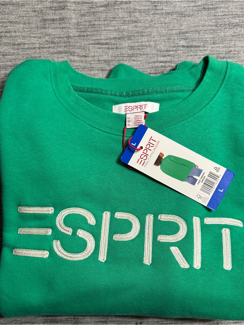 Esprit Women's Green Logo Crewneck Sweatshirt #tiktokviral - Picture 3 of 4